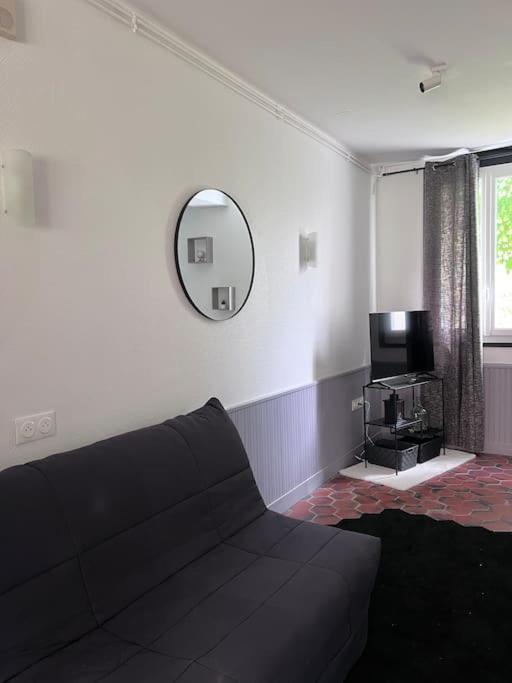 Studio Aux Abords Des Etangs Milly-sur-Therain Экстерьер фото